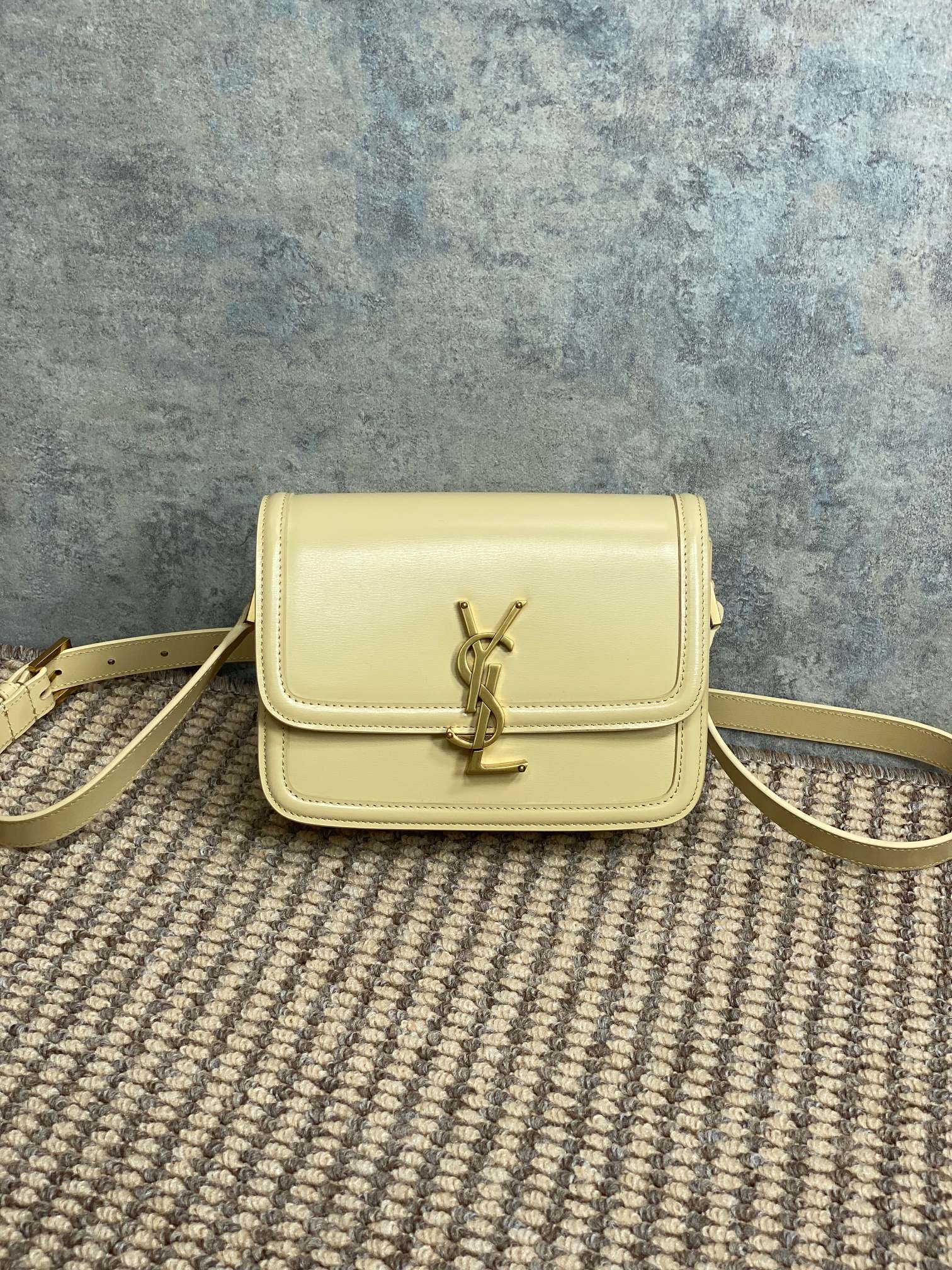 YSL 솔페리노 스몰 사첼백
