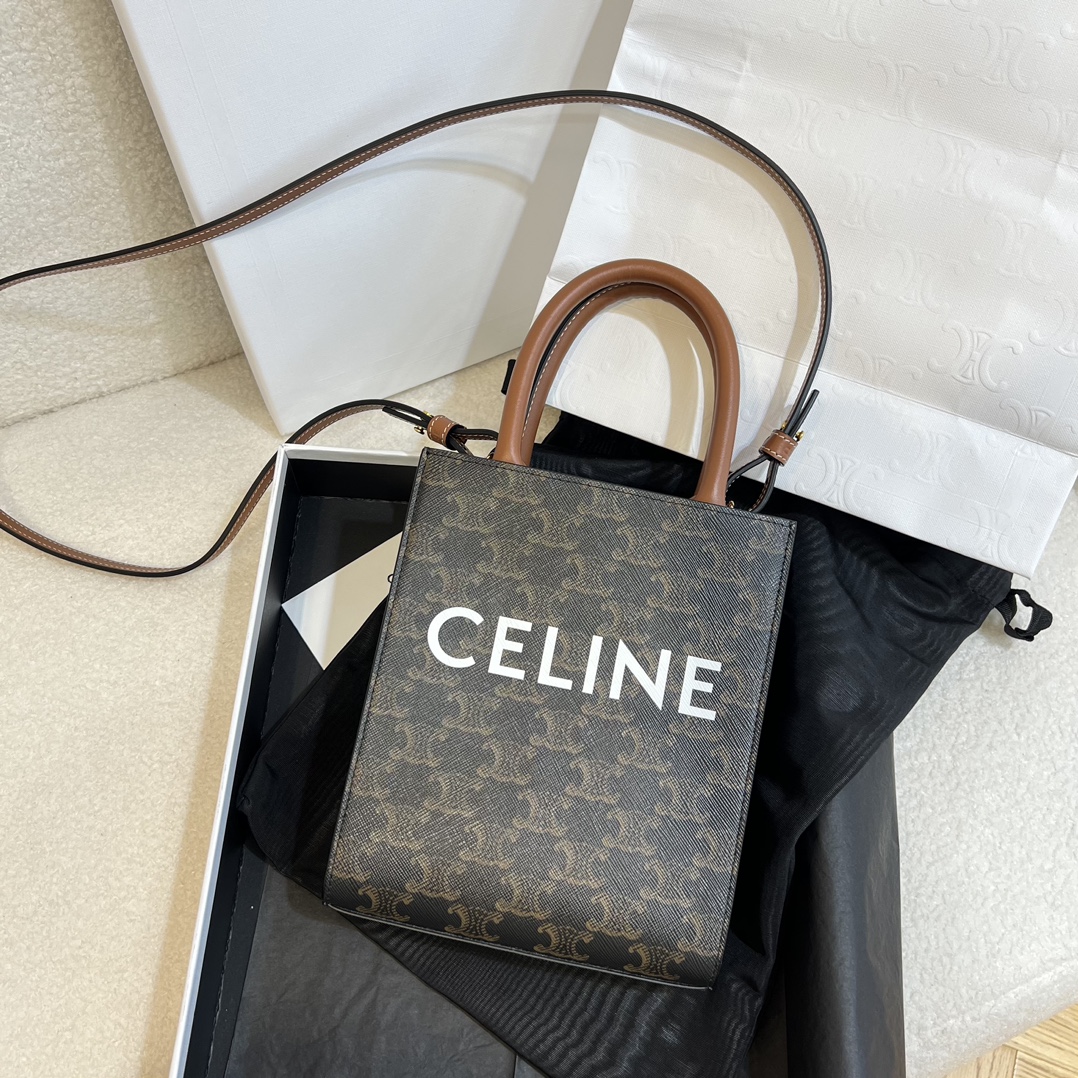 CELINE 미니 버티컬 카바스(194372BZK.04LU)