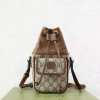 GUCCI 인터로킹 GG미니 버킷백 (746303)
