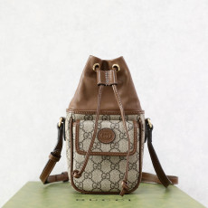 GUCCI 인터로킹 GG미니 버킷백 (746303)