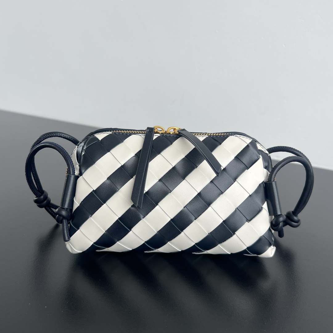BOTTEGA VENETA 숄더백 (794258)