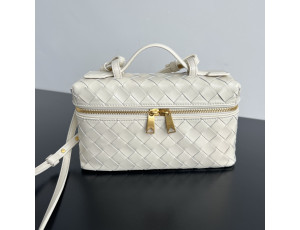 BOTTEGA VENETA 뱅뱅 베니티 케이스 (789109)