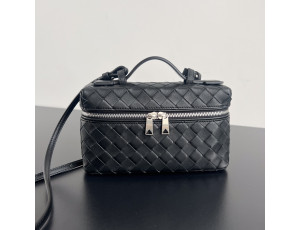 BOTTEGA VENETA 뱅뱅 베니티 케이스 (789109)