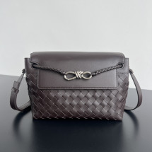 BOTTEGA VENETA 스몰 안디아모 메신저 백 (815781)