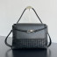 BOTTEGA VENETA 미디엄 안디아모 메신저 백 (815781)
