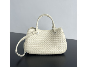 BOTTEGA VENETA 바스켓 (815781)