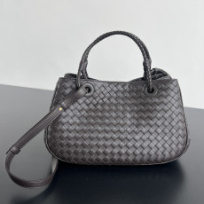BOTTEGA VENETA 바스켓 (815781)