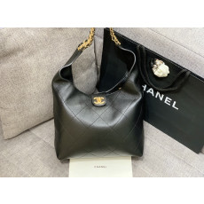 CH*NEL 미디움 호보백