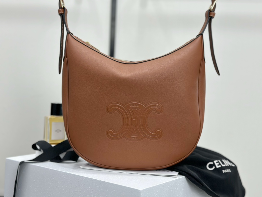 CELINE 엘로이즈 백