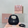 MIUMIU wander 호보백