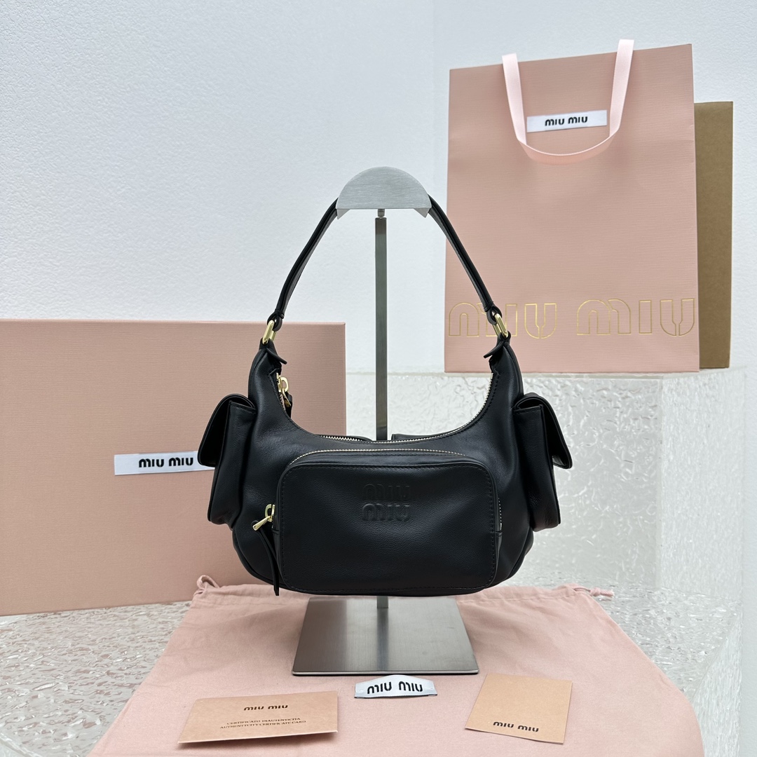 MIUMIU Leather 호보백