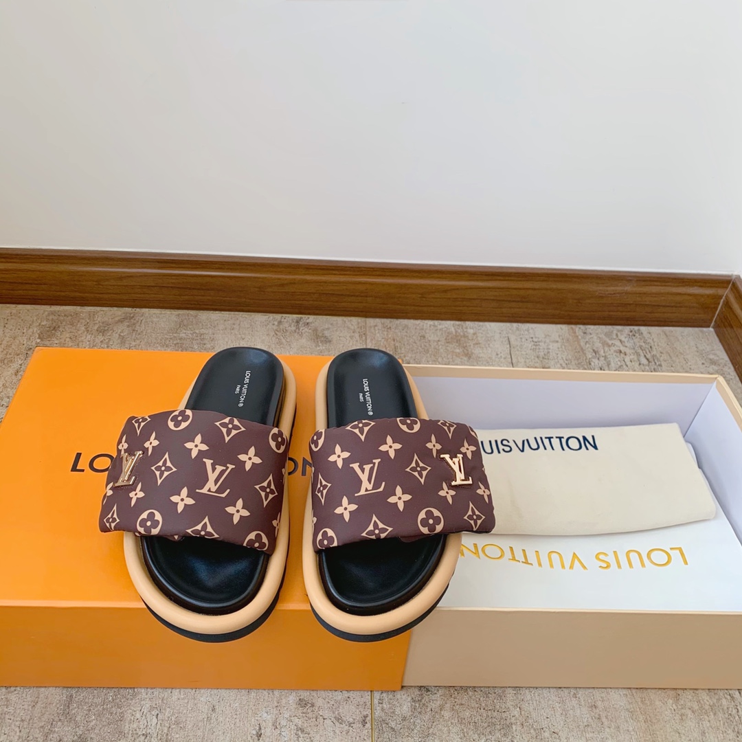 Louis Vuitton 풀 플로우 플랫 컴포트 뮬