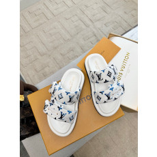 Louis Vuitton 풀 플로우 플랫 컴포트 뮬