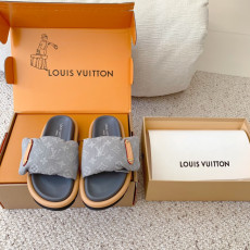 Louis Vuitton 풀 플로우 플랫 컴포트 뮬