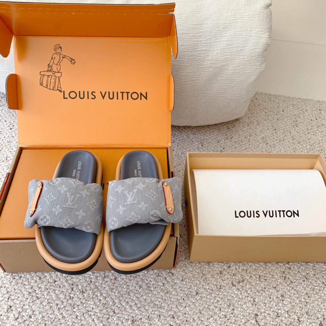 Louis Vuitton 풀 플로우 플랫 컴포트 뮬