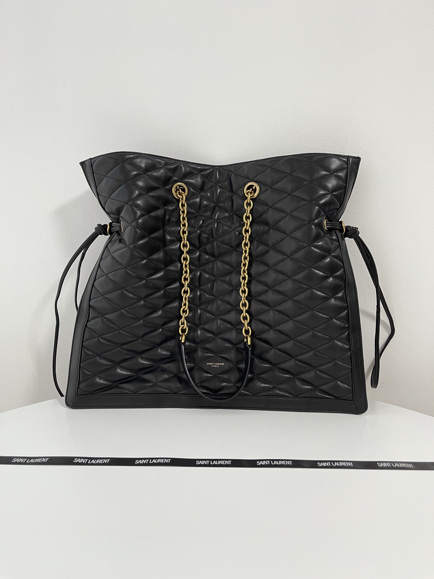 YSL  르 포숑 퀼티드 램스킨 블랙