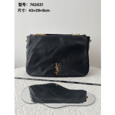 YSL 제이미 4.3 램스킨 블랙