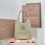 MIUMIU  아이비 토트백