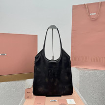MIUMIU  아이비 토트백