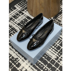 PRADA 발레리나