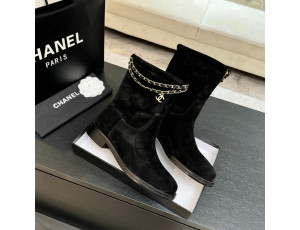 CH*NEL 스웨이드 앵클